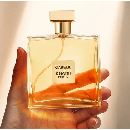 Modern Fresh Woody Floral Fruity Fragrance