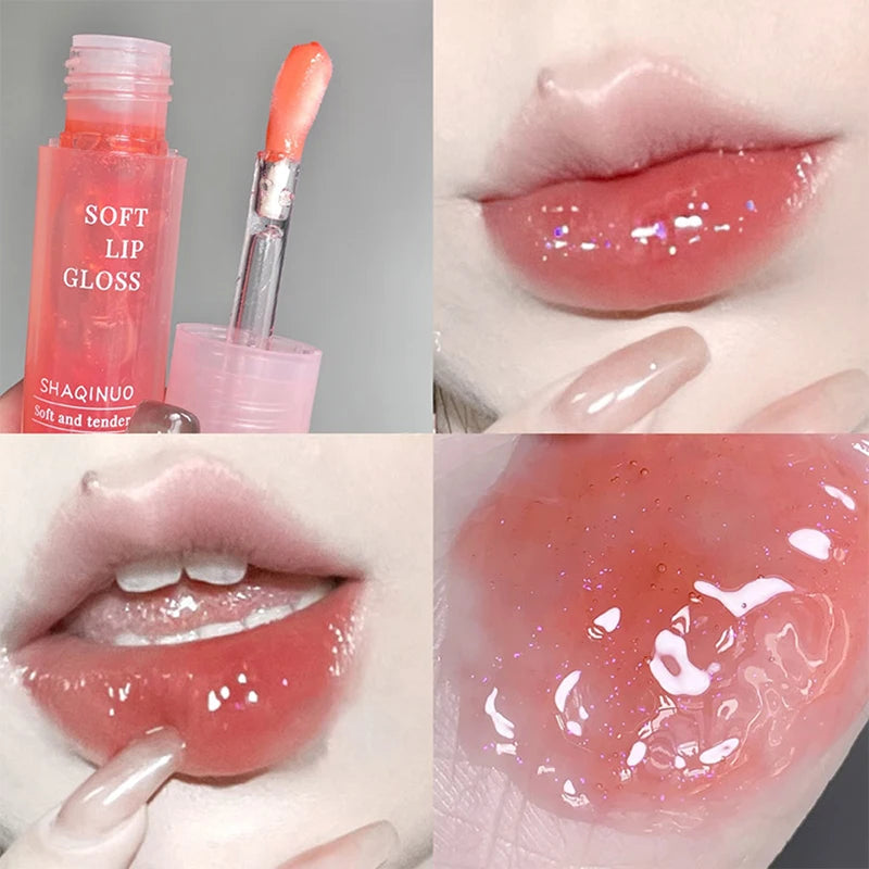 Lightweight and plump lip balm with a glossy mirror finish lips glass