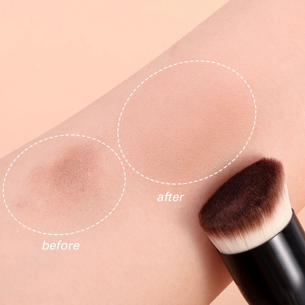 Angled Foundation Concealer Brush