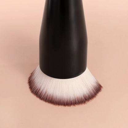 Angled Foundation Concealer Brush