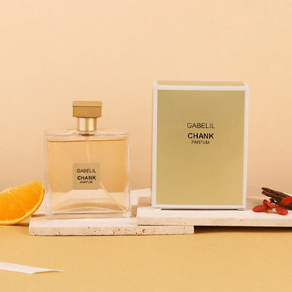 Modern Fresh Woody Floral Fruity Fragrance
