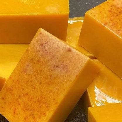 Turmeric Kojic Acid Cleansing products Exfoliating Cleansing Pads